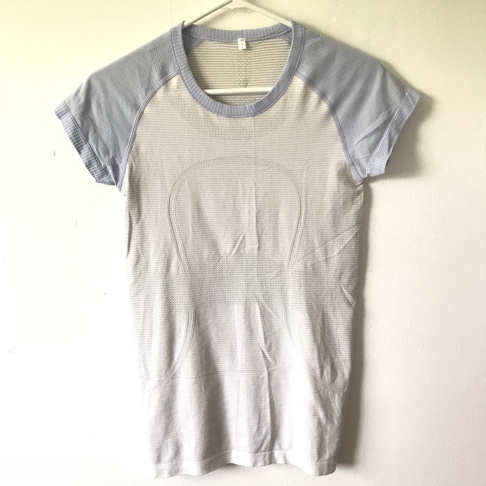 LULULEMON soft and stretchy running/yoga shirt